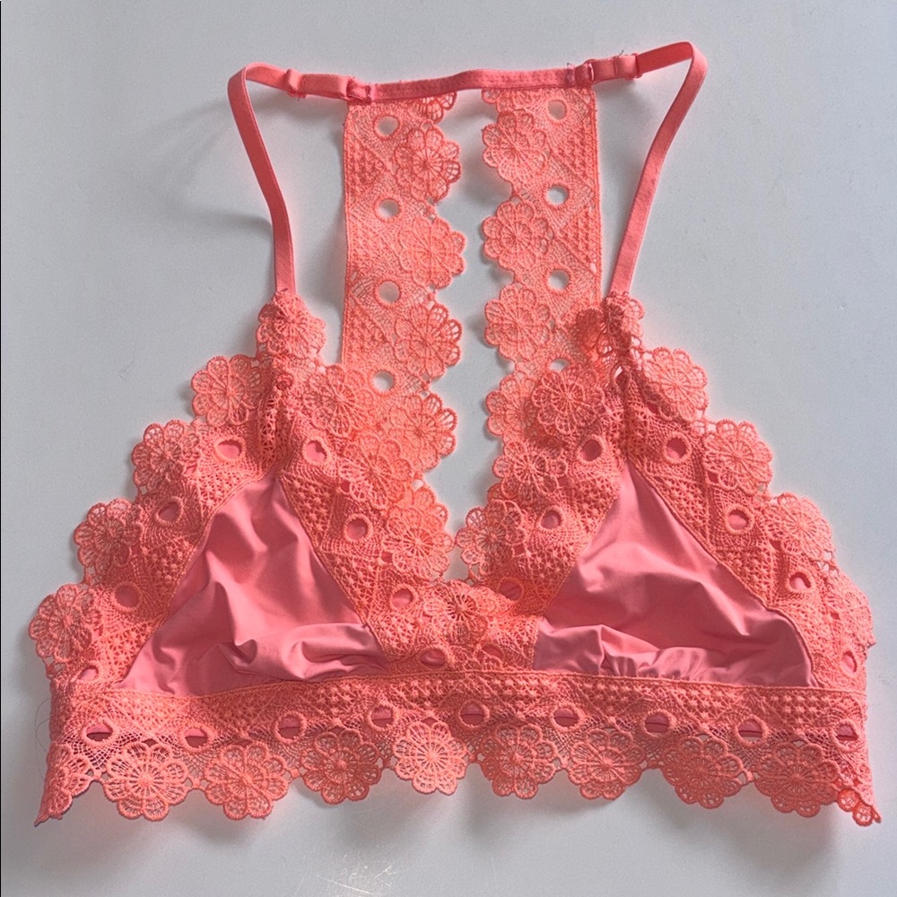 Aerie Bra Size M Coral Wireless Unlined Racerback Adjustable Bralette Lace